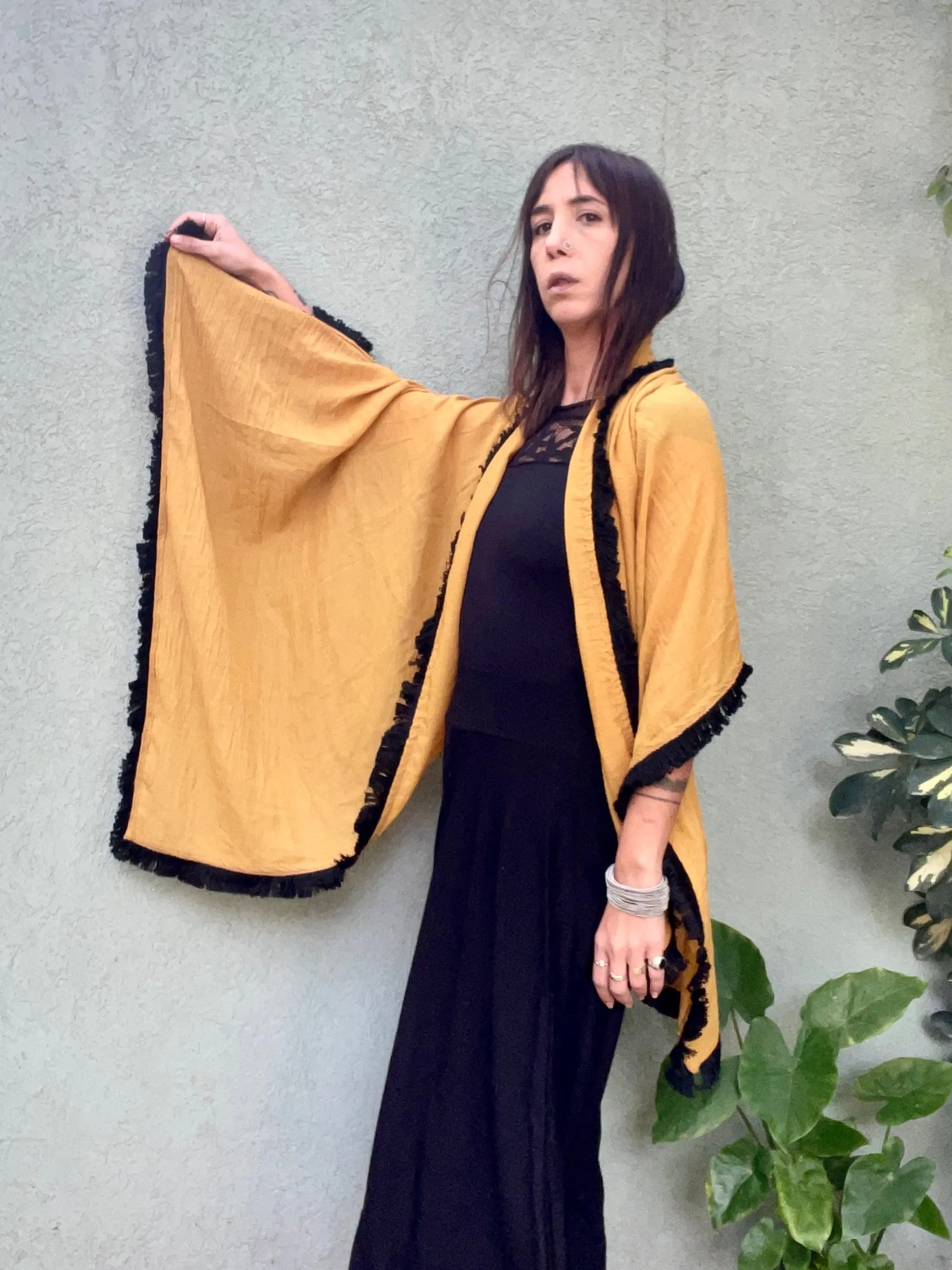 Fringed scarf -  Yellow & Black