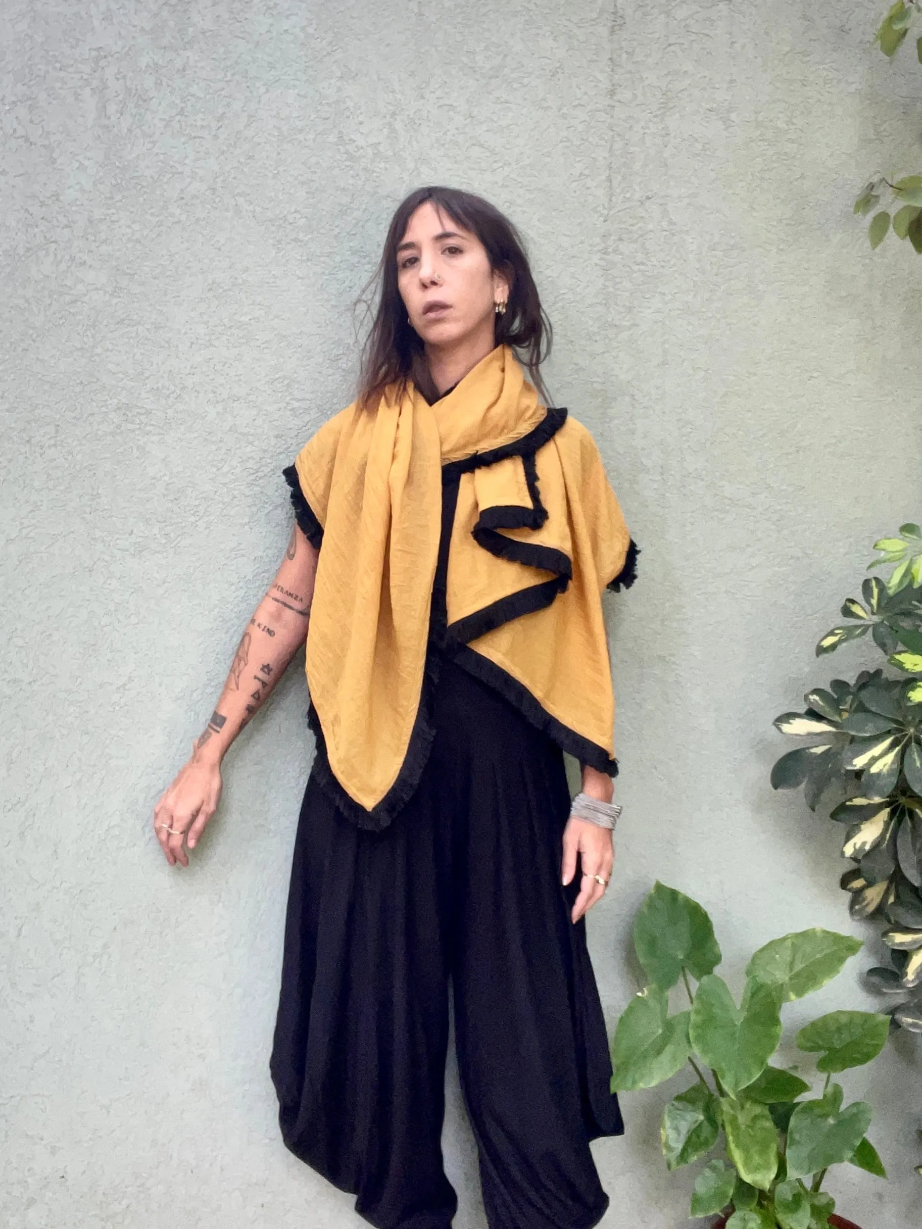 Fringed scarf -  Yellow & Black